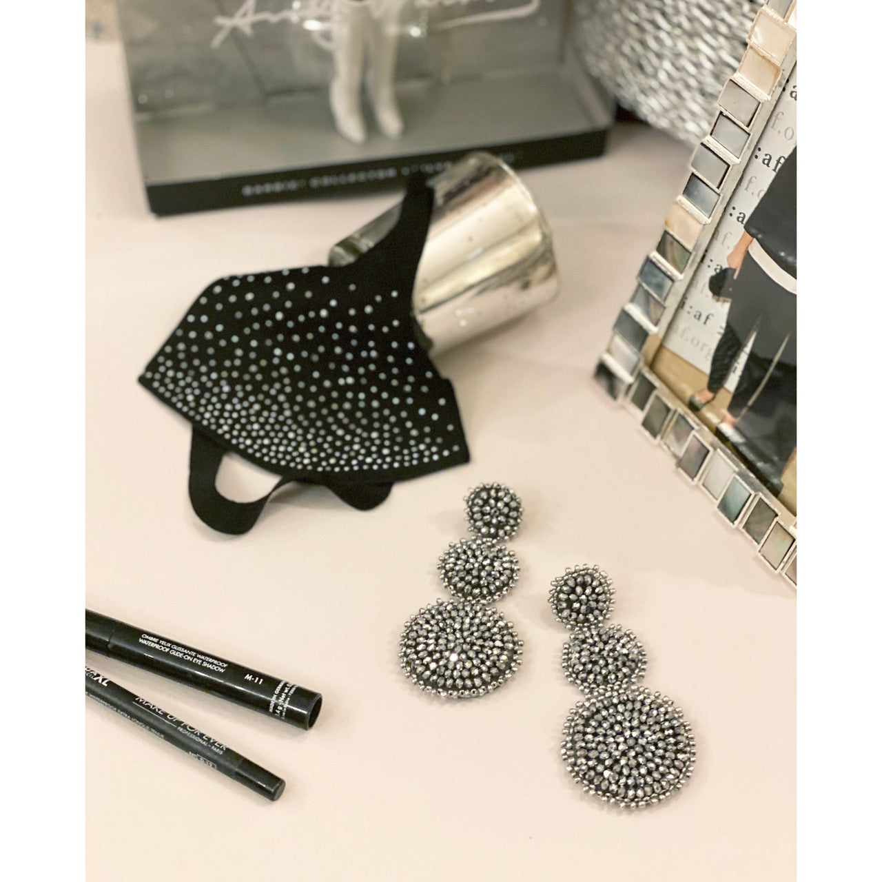 Handcrafted hypoallergenic silver earrings perfect for parties and special occasions.