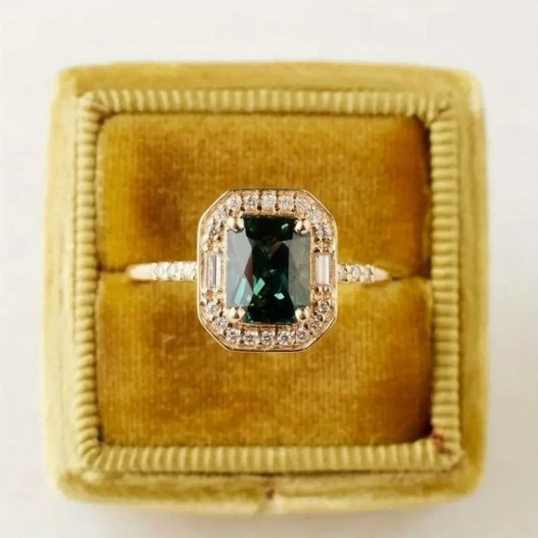 Emerald Starlight Ring
