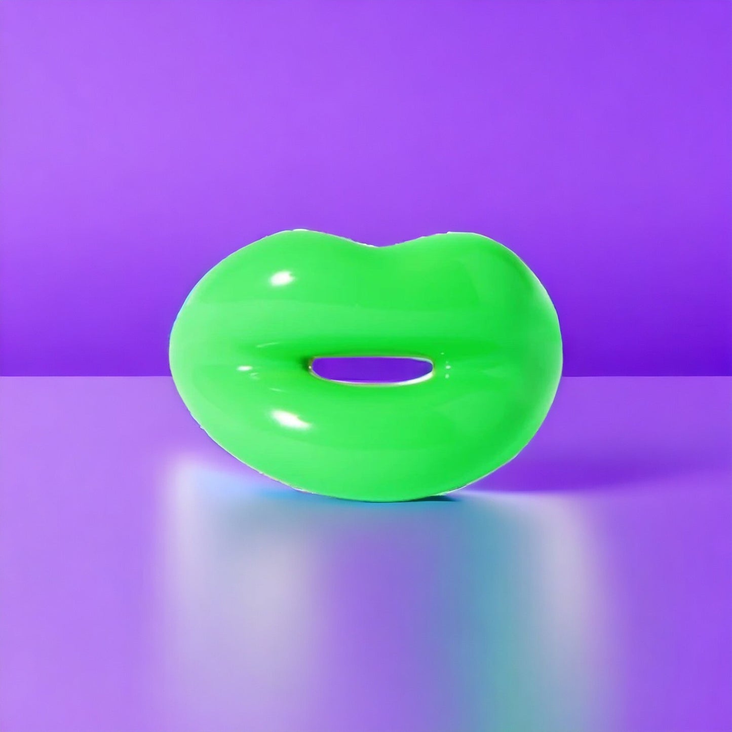 Pucker Up Ring (Lime)