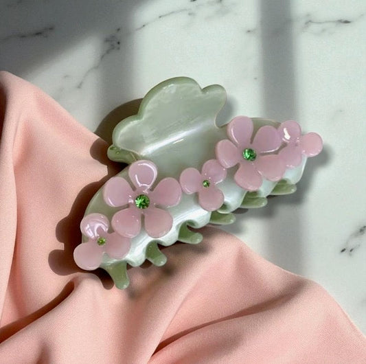 Floral hair clip with pink flowers and gems